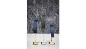 استند دستبند طلا