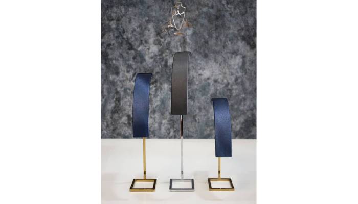 بهترین استند زیورآلات رومیزی