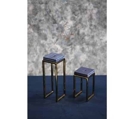 طراحی و ساخت استند انگشتر