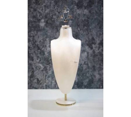 مانکن طلا و جواهر لوکس