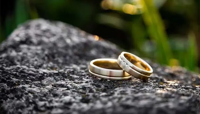 چگونه طلا و جواهر را حرفه ای عکاسی کنیم ؟