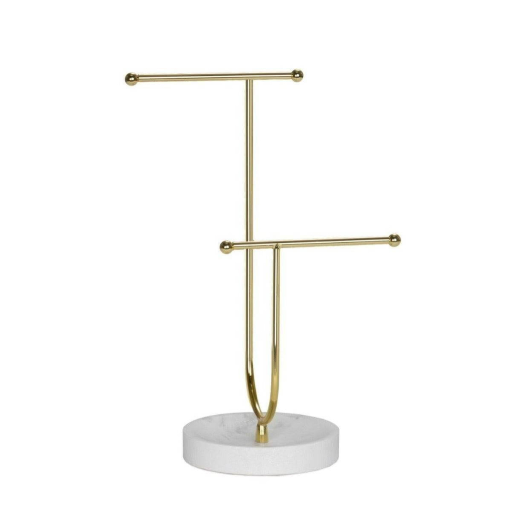 مانکن فلزی در دکور طلا فروشی-وب سایت مقدم مانکن