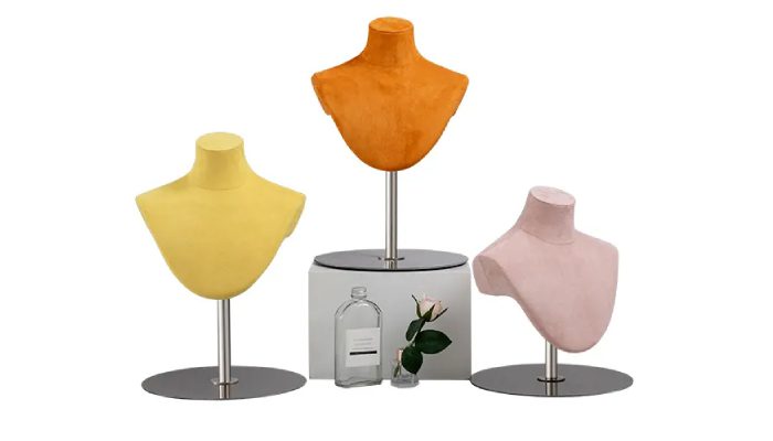 مانکن طلا فایبرگلاس با مانکن پلاستیکی چه تفاوتی دارد ؟