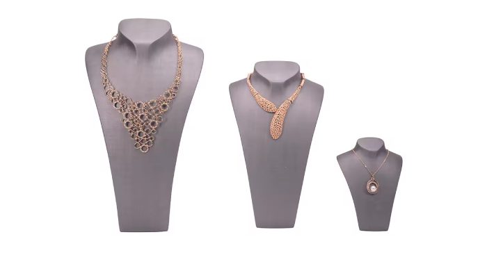 همه چیز در مورد مانکن طلا فروشی