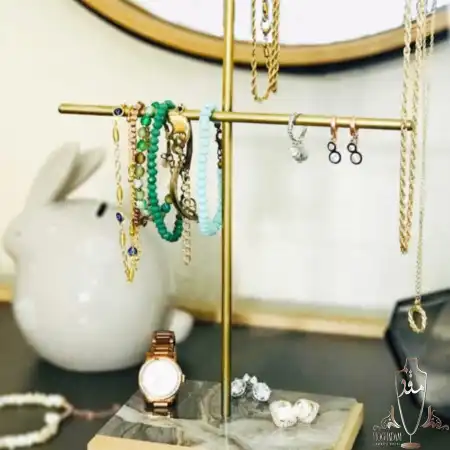 استند طلا و جواهرات