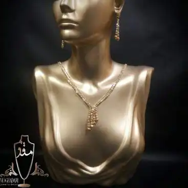 آشنایی با تندیس در مانکن طلا فروشی و اهمیت استفاده از آن آشنایی با تندیس در مانکن طلا فروشی و اهمیت استفاده از آن