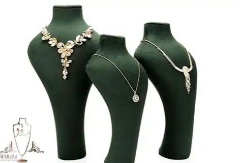 چرا باید رنگ مانکن طلا با رنگ جواهر هماهنگ باشد ؟ چرا باید رنگ مانکن طلا با رنگ جواهر هماهنگ باشد ؟