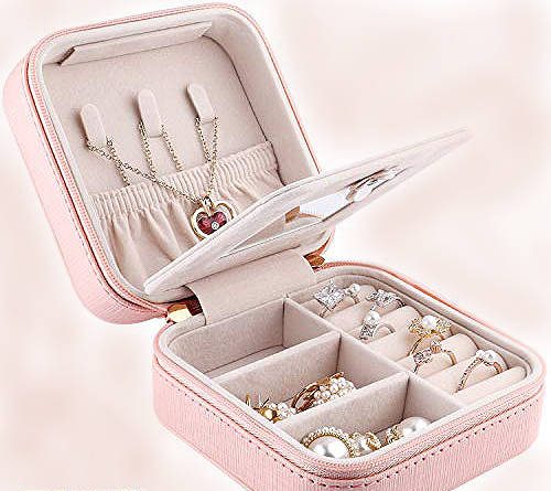 اهمیت انتخاب درست انواع جعبه جواهرات