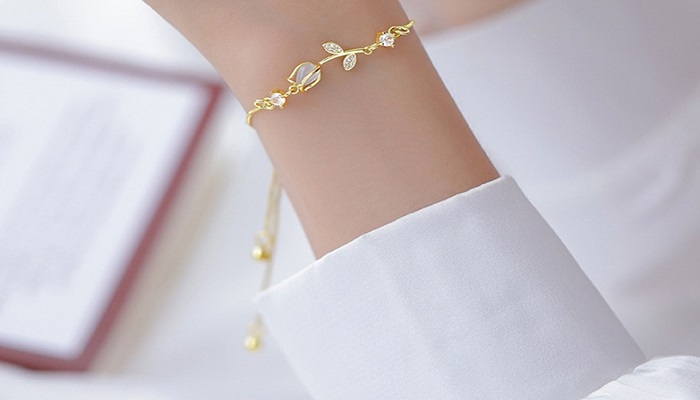 ویژگی‌های دستبند طلا شیک