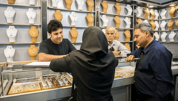 عدم حمایت از بازار طلا و جواهر، از مشکلات شغل طلافروشی