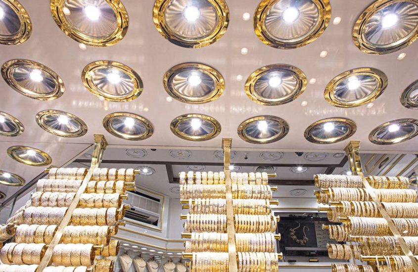 انواع لامپ مناسب طلافروشی