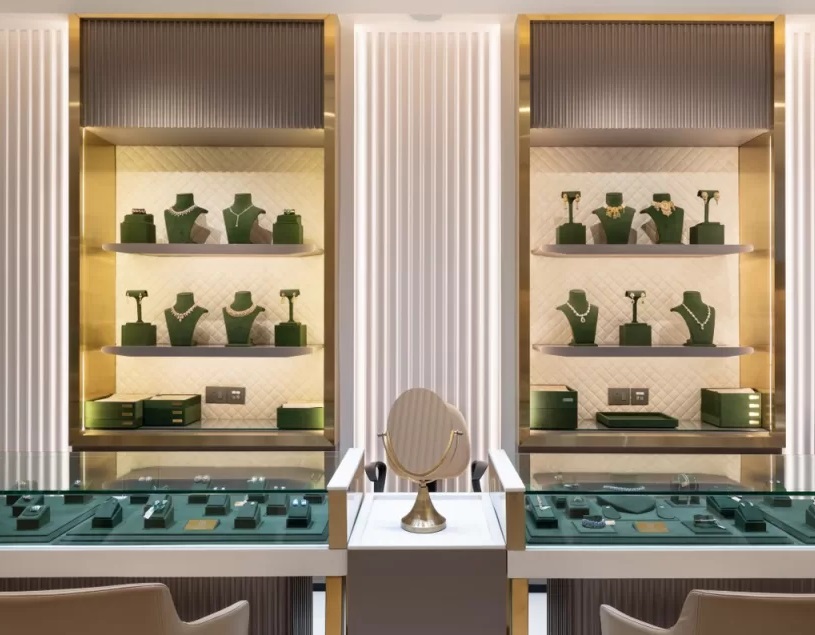 رنگهای ترند دکور طلافروشی