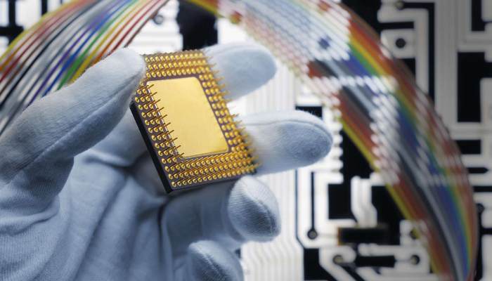 در چه وسایلی طلا وجود دارد؟