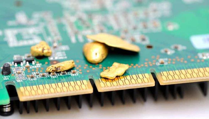 در چه وسایلی طلا وجود دارد؟