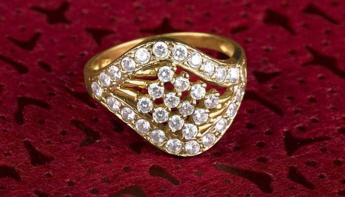 چرا طلای نگین دار نخریم