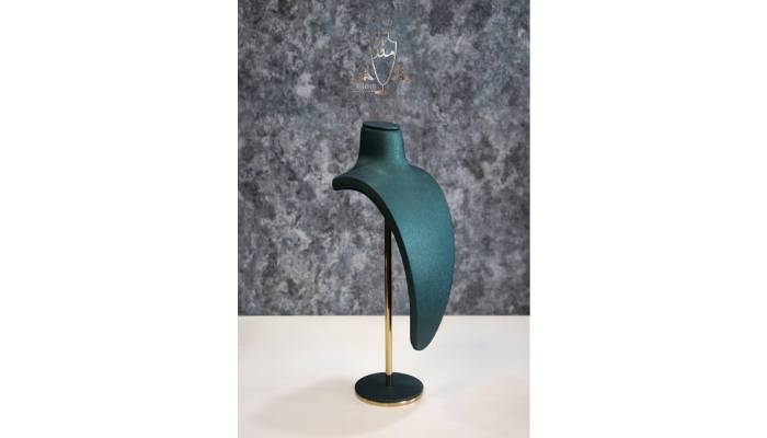 بهترین مدل مانکن طلا برای ویترین سبک