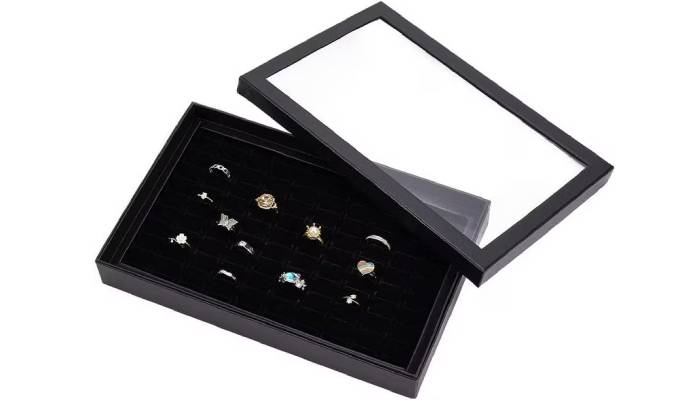 بهترین طراحی سینی انگشتری در ویترین