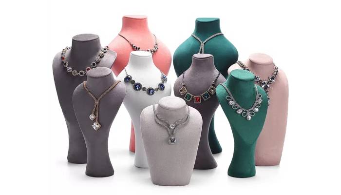 تفاوت میان مانکن‌های ایستاده و رومیزی