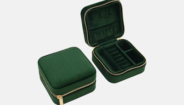 ساخت جعبه طلا و جواهرات مخملی