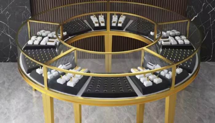 طراحی دکور طلا برای ویترین های دایره ای