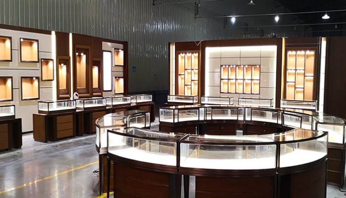اصول طراحی ویترین مؤثر در صنف طلا