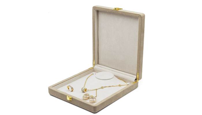 جعبه طلا و جواهرات نیم ست