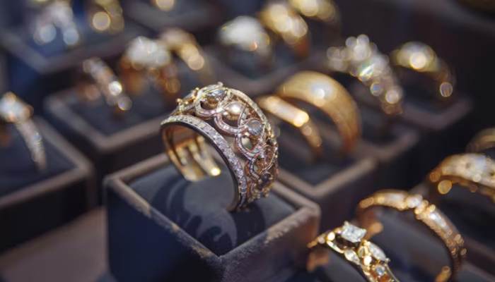 راهنمای خرید از گالریهای لوکس طلا و جواهر