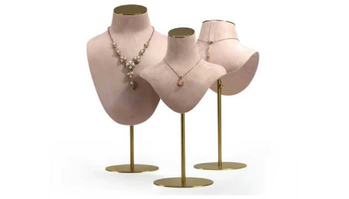 مانکن طلا نیم تنه