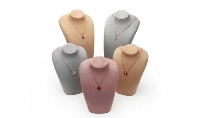 مانکن طلا نیم تنه