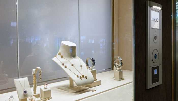 طراحی ویترین طلافروشی با امنیت بالا