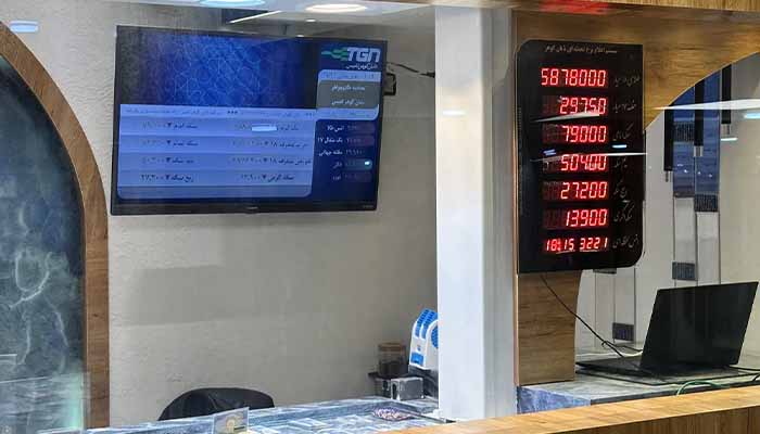 نمایشگر نرخ طلا بهتر است یا تابلو ال ای دی