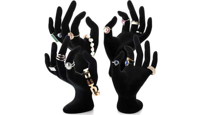 5 نکته مهم جهت نمایش مانکن انگشتر طلافروشی