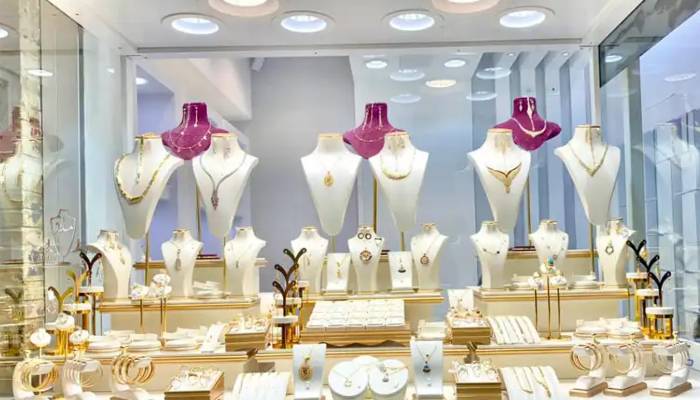 بهترین رنگ مانکن برای دکور طلا