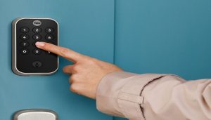 قفل های هوشمند در طلافروشی